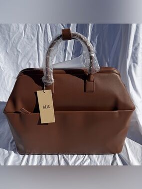 BÉIS Essential Weekender in Maple NWT